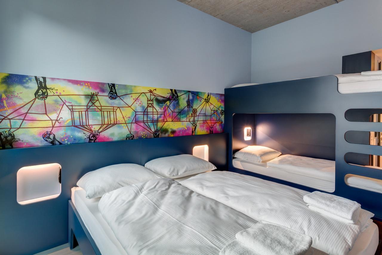 Meininger East Side Gallery Hotel Berlino